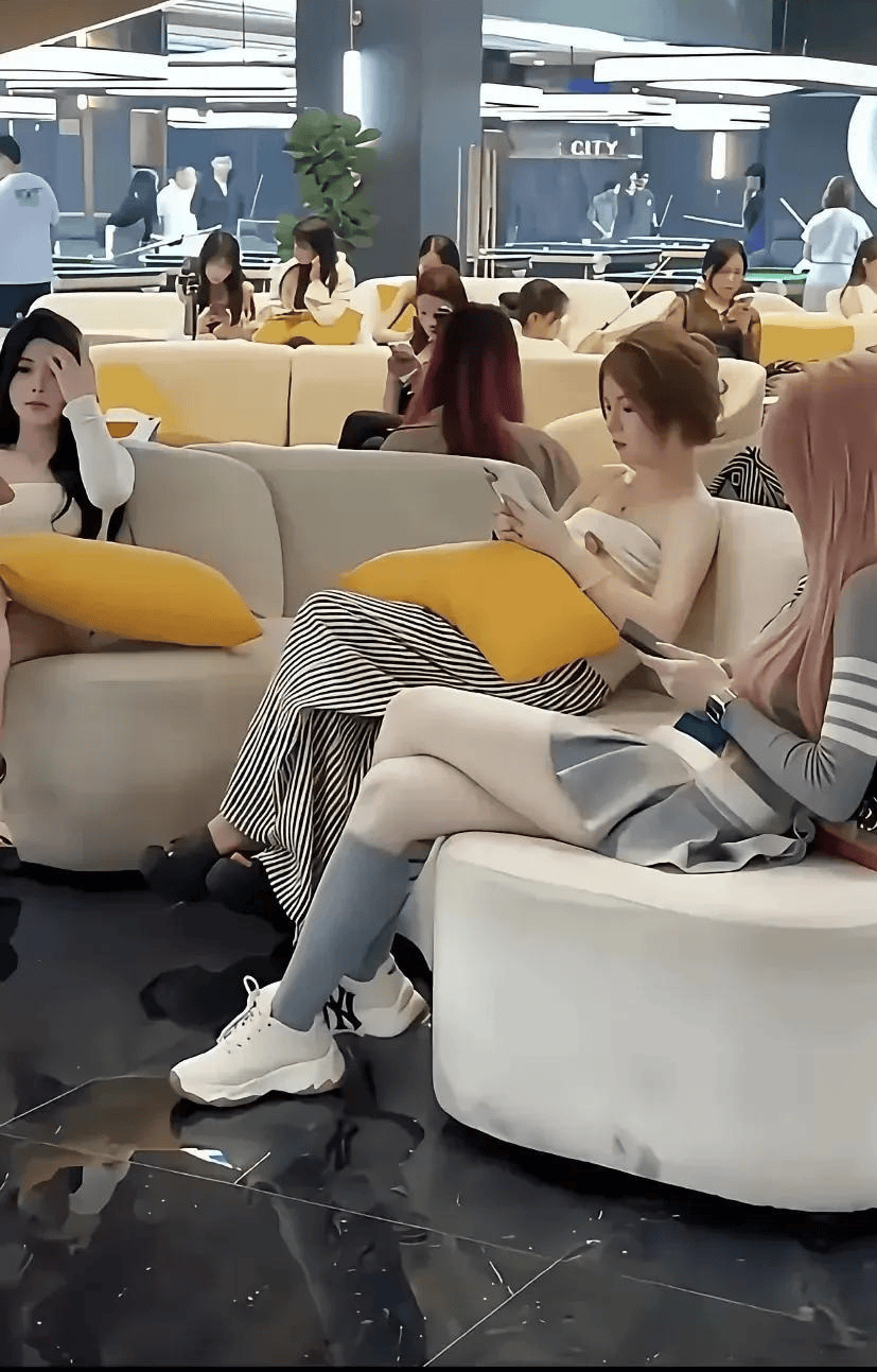 个仰卧起坐 个仰卧起坐