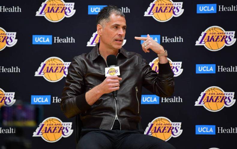 维金斯, 东契奇这样 维金斯, 东契奇这样